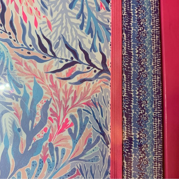 NIB Lilly Pulitzer Kaleidoscope Coral Journal Set w/ Pen 128 lined pgs - Picture 10 of 11